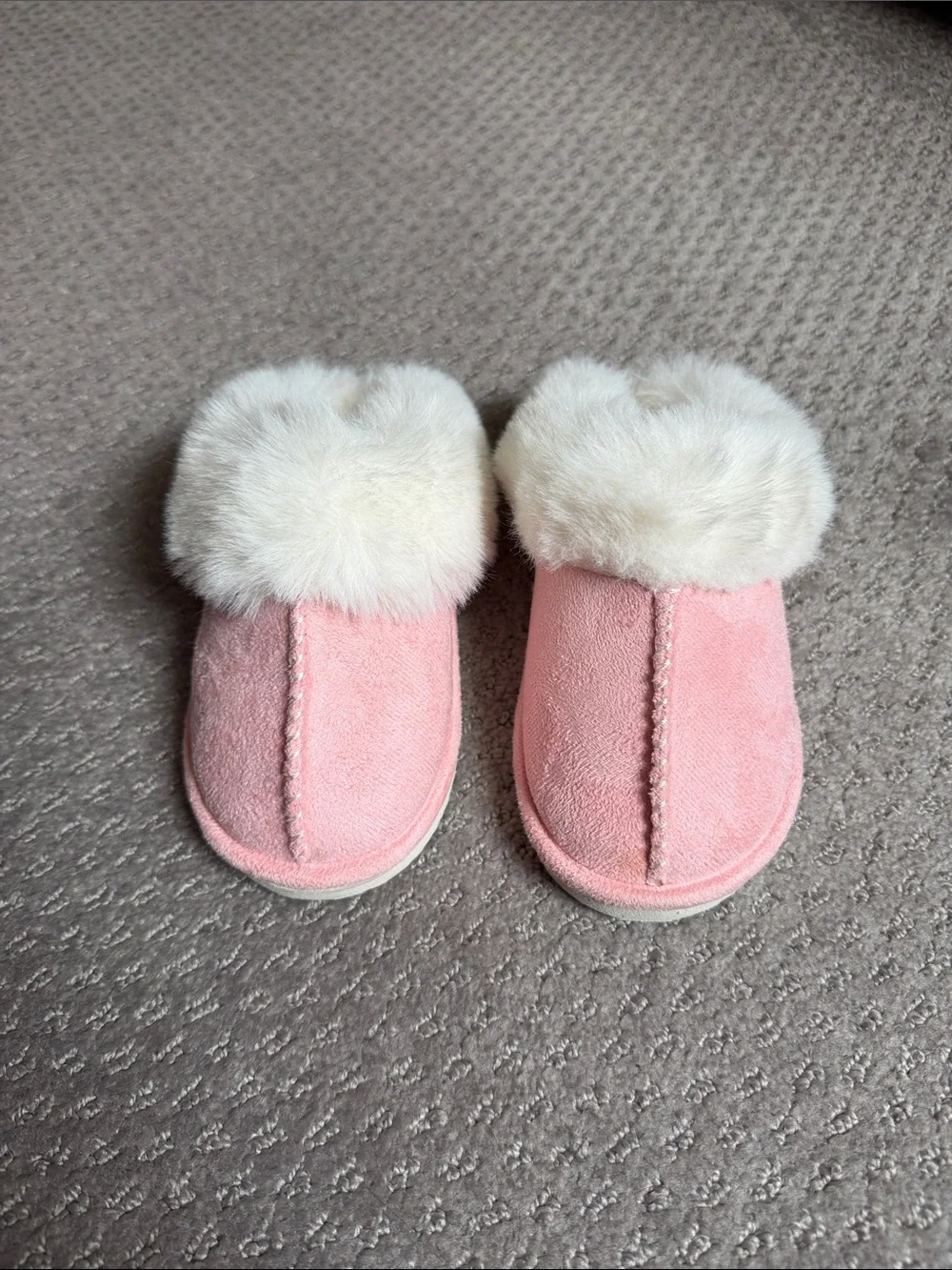 •CROWN VINTAGE• Pink Suede Faux-Fur Clog Slippers for Kids